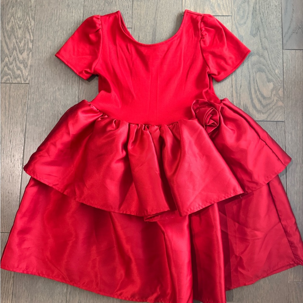Like new H&M red dress with full skirt and rose detail - size 6X/7